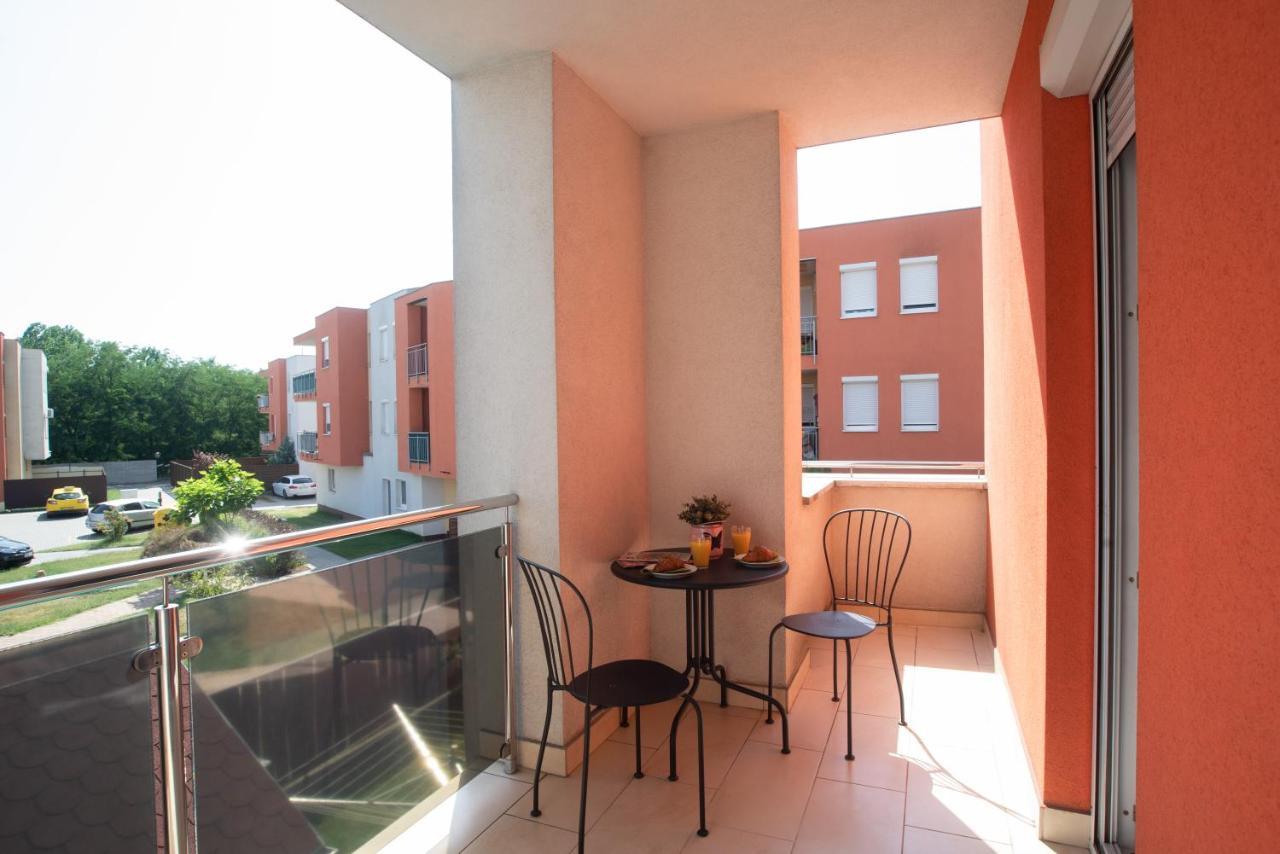 Sunny Home Near Bud With 2Br, Ac And Free Parking Vecsés Exterior foto